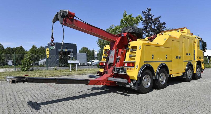 Mercedes-Benz 4146 Falkom Abschleppwagen